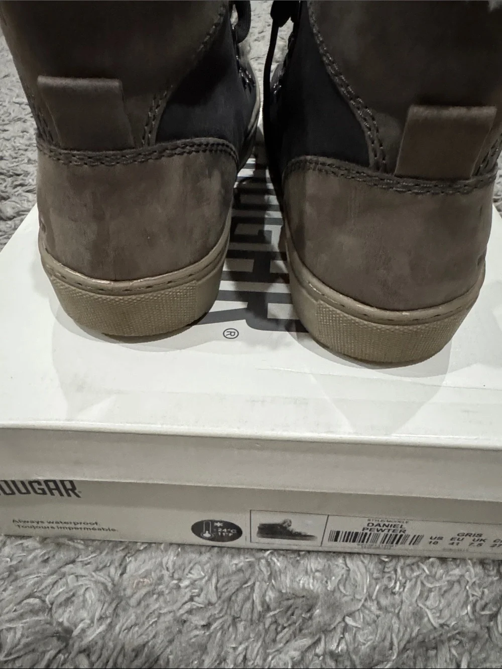 Cougar comfortable women